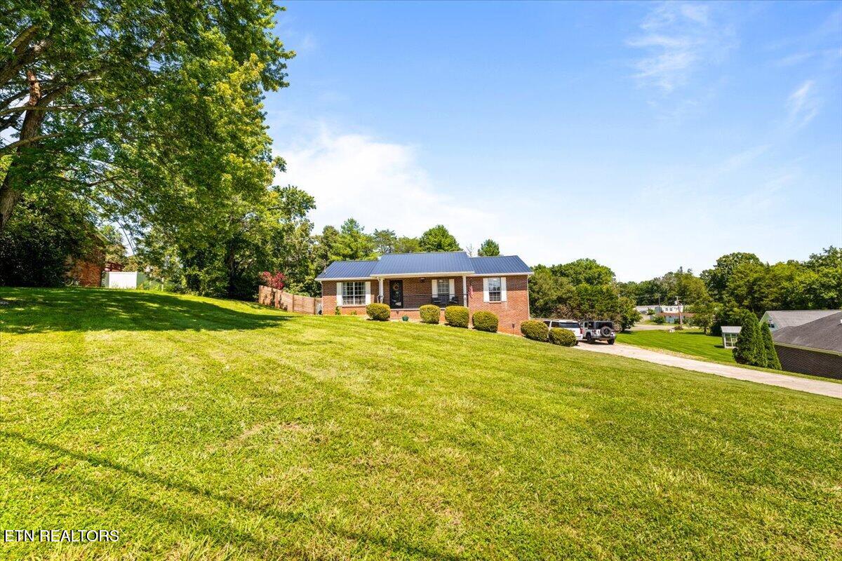 136 Grace Circle