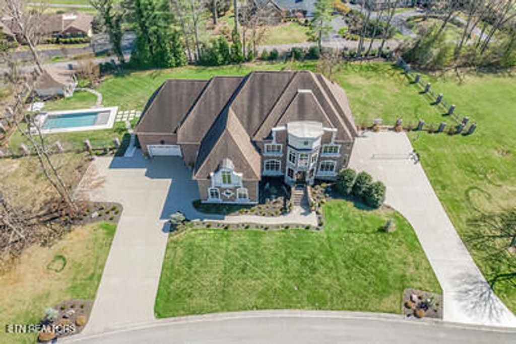 Photo of 1128 Mountain Vista Pvt Drive, Bristol, TN 37620 (MLS # 1337744)