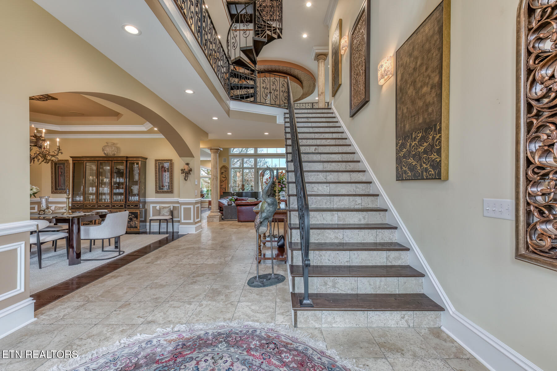 1128 Mountain Vista Pvt Drive