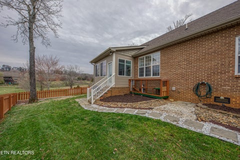 Tiny photo for 563 Yellowstone Lane, Lenoir City, TN 37771 (MLS # 1331227)