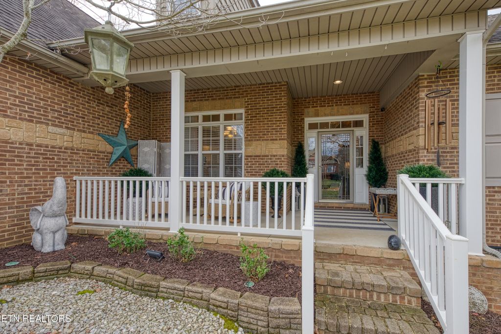 Photo of 563 Yellowstone Lane, Lenoir City, TN 37771 (MLS # 1331227)