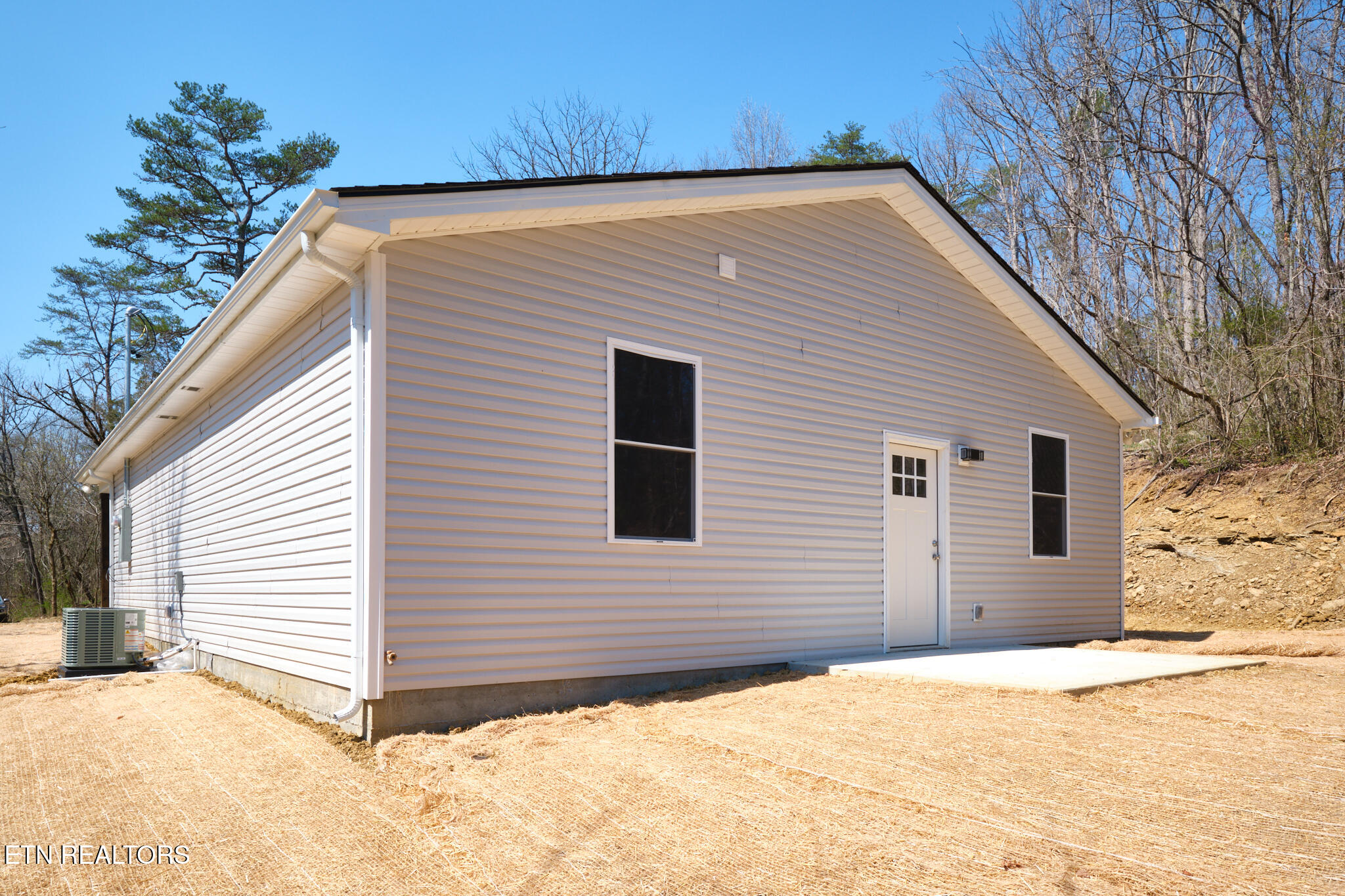 585 Bull Run Rd