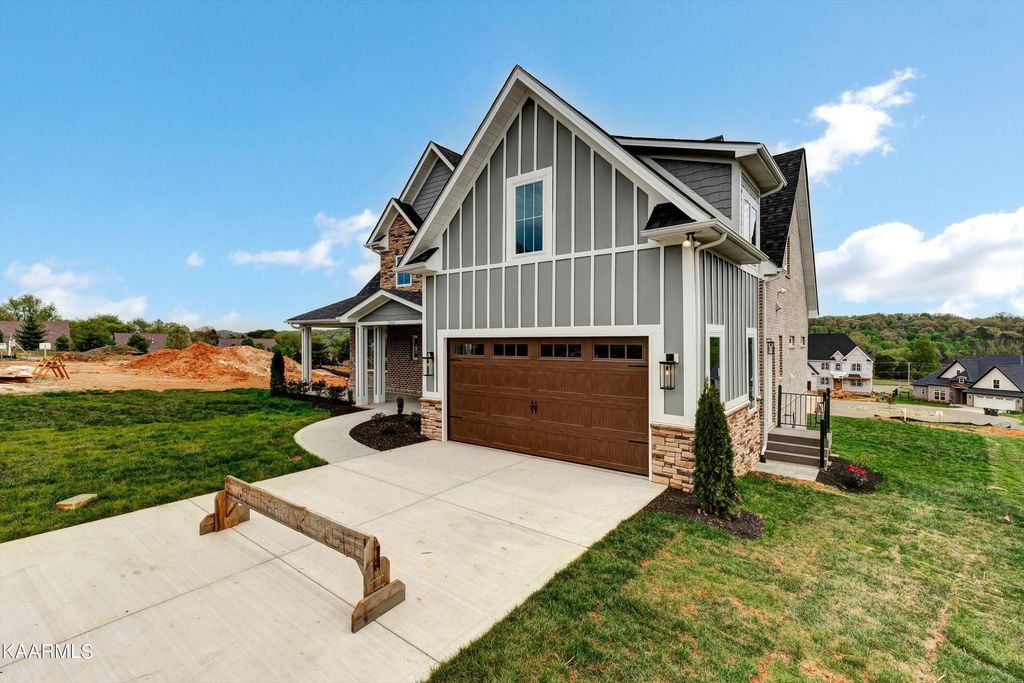 Photo of 11814 Spectacular View Lane, Farragut, TN 37934 (MLS # 1223978)