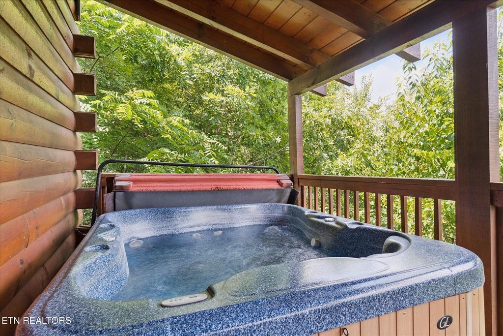 Photo of 3164 White Falcon Way #808, Pigeon Forge, TN 37863 (MLS # 1307671)