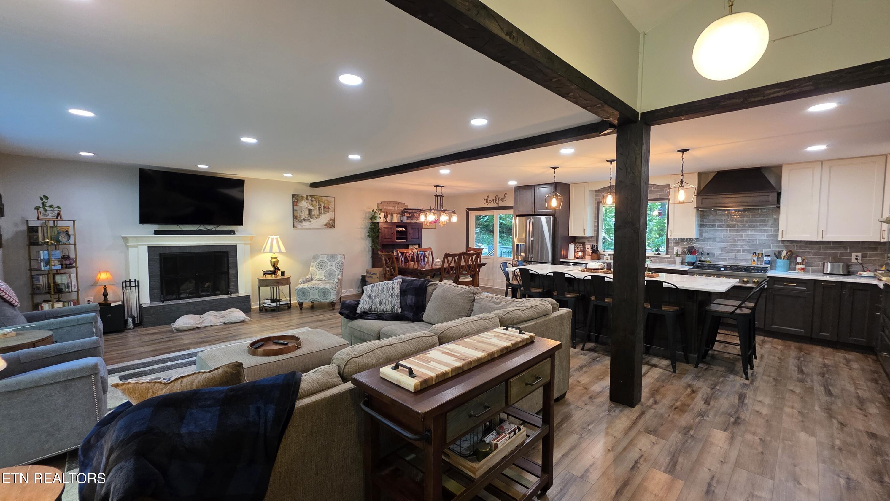 124 Wendover Circle