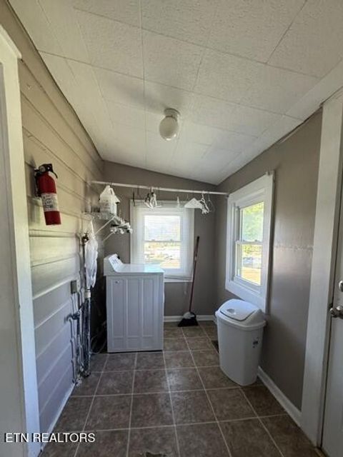 Tiny photo for 1012 Jones St, Athens, TN 37303 (MLS # 1340215)
