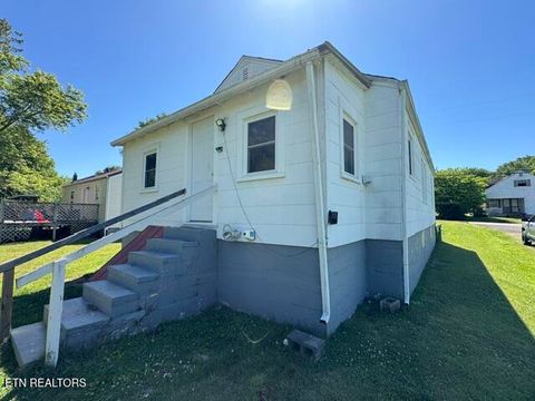 Tiny photo for 1012 Jones St, Athens, TN 37303 (MLS # 1340215)