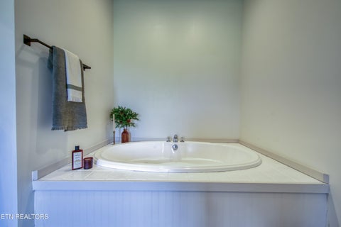 Tiny photo for 131 El Sara Drive, New Tazewell, TN 37825 (MLS # 1350187)