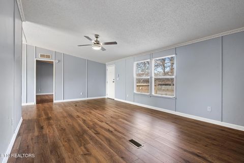 Tiny photo for 821 Clark St, Seymour, TN 37865 (MLS # 1322997)