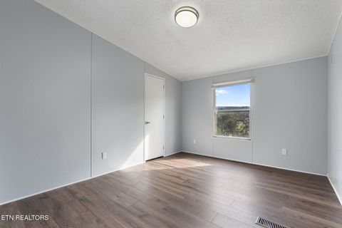 Tiny photo for 821 Clark St, Seymour, TN 37865 (MLS # 1322997)