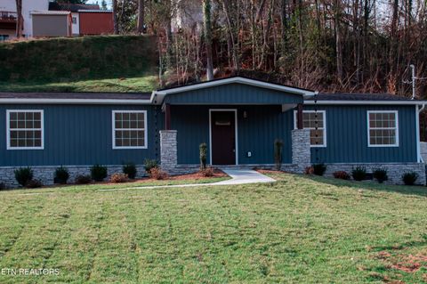 Tiny photo for 515 Greenwood Drive, Clinton, TN 37716 (MLS # 1336018)