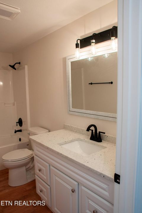 Tiny photo for 515 Greenwood Drive, Clinton, TN 37716 (MLS # 1336018)