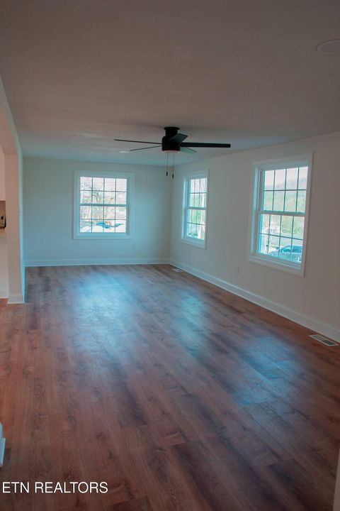 Tiny photo for 515 Greenwood Drive, Clinton, TN 37716 (MLS # 1336018)