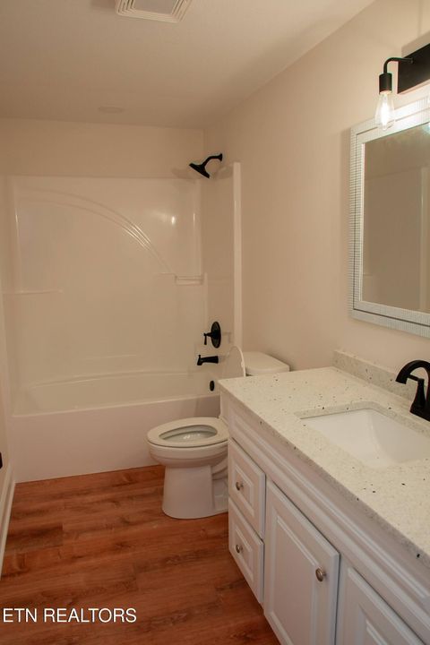 Tiny photo for 515 Greenwood Drive, Clinton, TN 37716 (MLS # 1336018)