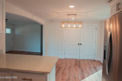 Tiny photo for 515 Greenwood Drive, Clinton, TN 37716 (MLS # 1336018)