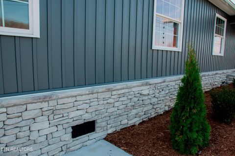 Tiny photo for 515 Greenwood Drive, Clinton, TN 37716 (MLS # 1336018)