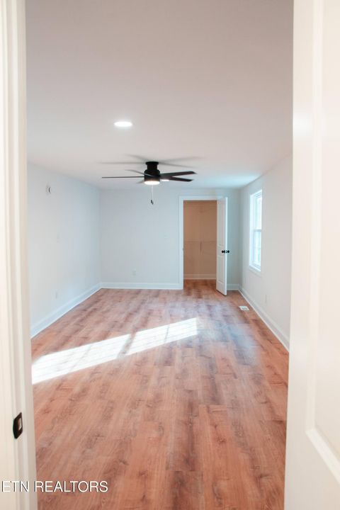 Tiny photo for 515 Greenwood Drive, Clinton, TN 37716 (MLS # 1336018)