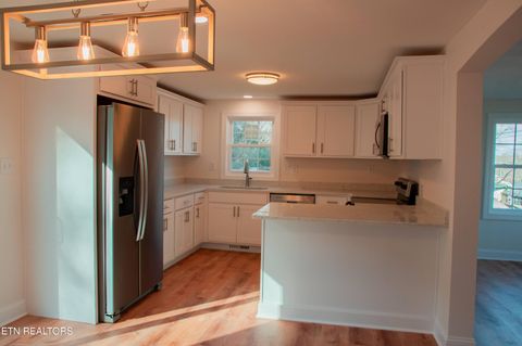 Tiny photo for 515 Greenwood Drive, Clinton, TN 37716 (MLS # 1336018)