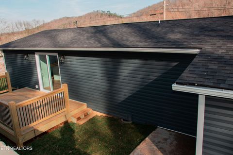 Tiny photo for 515 Greenwood Drive, Clinton, TN 37716 (MLS # 1336018)