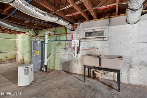 Tiny photo for 128 S Young St, Sparta, TN 38583 (MLS # 1358438)