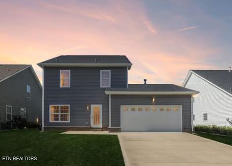 Tiny photo for 106 E Elderberry St, Oak Ridge, TN 37830 (MLS # 1319357)