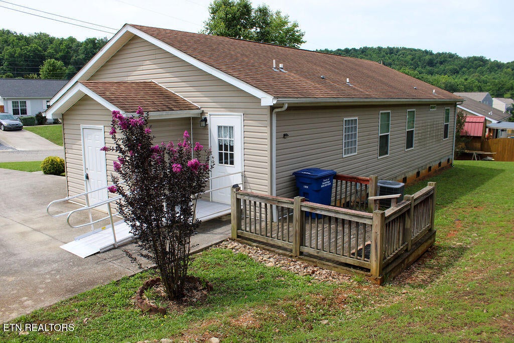 Photo of 1158 Case View Rd, Dandridge, TN 37725 (MLS # 1351640)