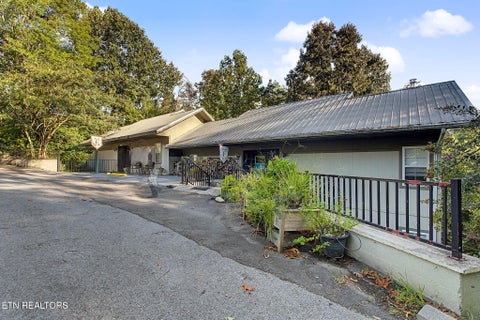 Tiny photo for 549 Johnson Lane #1&2, Gatlinburg, TN 37738 (MLS # 1355552)