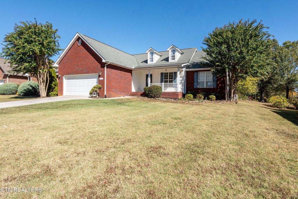 Photo of 711 Kiefer Lane, Maryville, TN 37804 (MLS # 1318969)