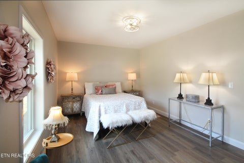 Tiny photo for 1143 Massachusetts Ave, Knoxville, TN 37921 (MLS # 1344850)