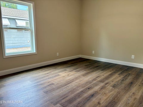 Tiny photo for 1143 Massachusetts Ave, Knoxville, TN 37921 (MLS # 1344850)