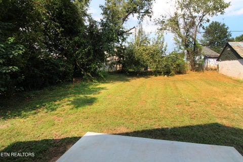 Tiny photo for 1143 Massachusetts Ave, Knoxville, TN 37921 (MLS # 1344850)