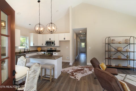 Tiny photo for 1143 Massachusetts Ave, Knoxville, TN 37921 (MLS # 1344850)