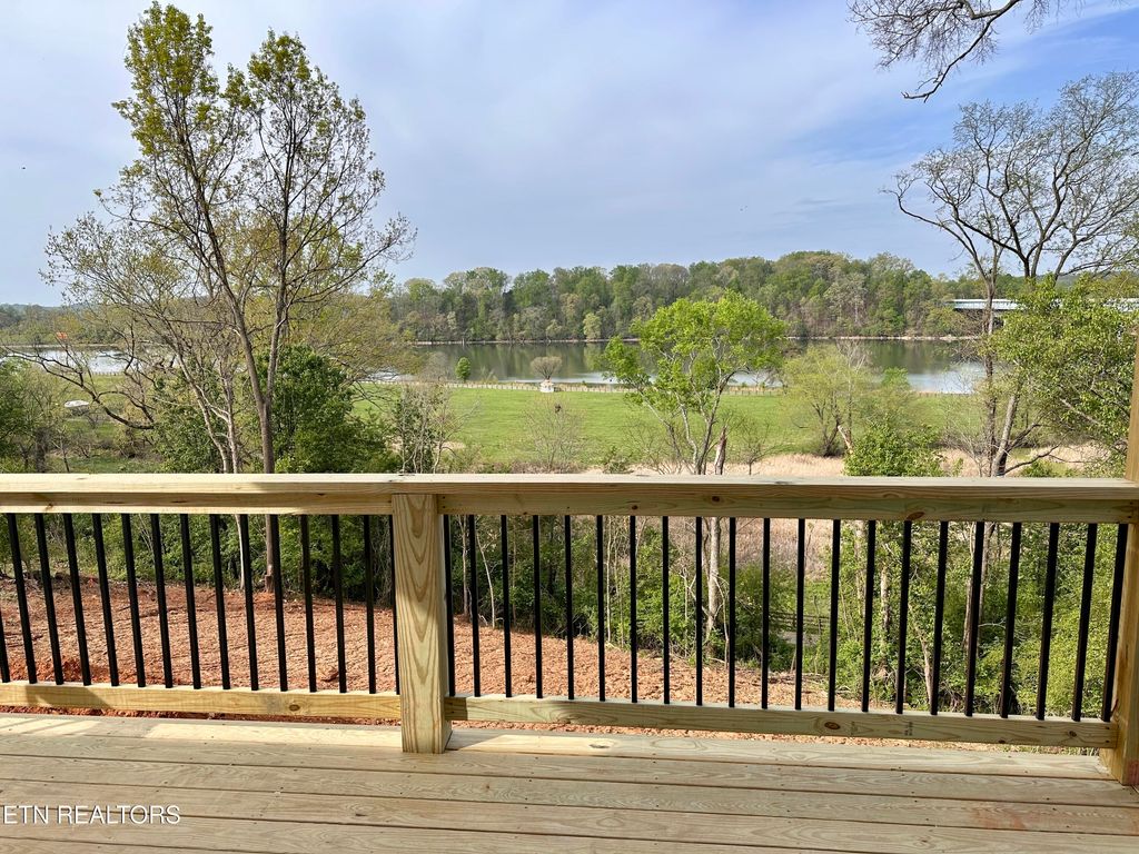Photo of 456 Fore Drive, Loudon, TN 37774 (MLS # 1333509)