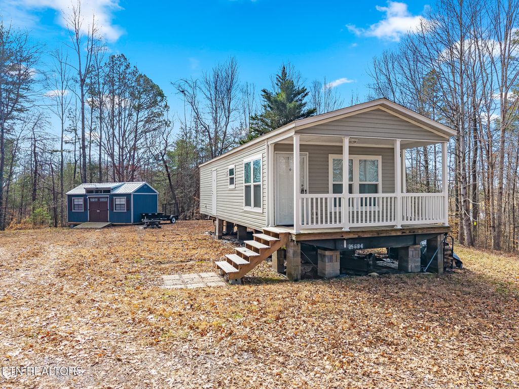 Photo of 438 County Road 188, Decatur, TN 37322 (MLS # 1329709)