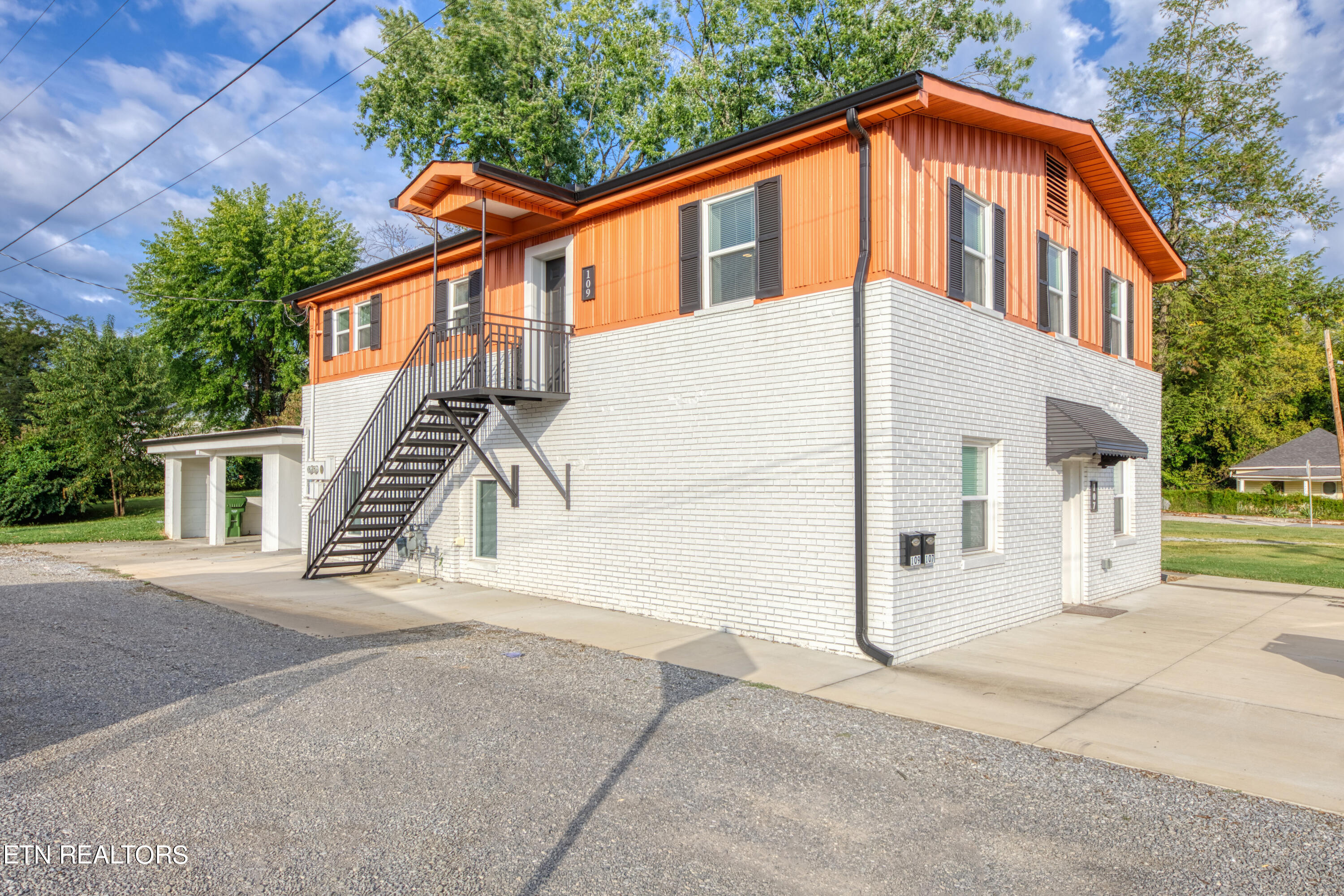 View Maryville, TN 37804 house