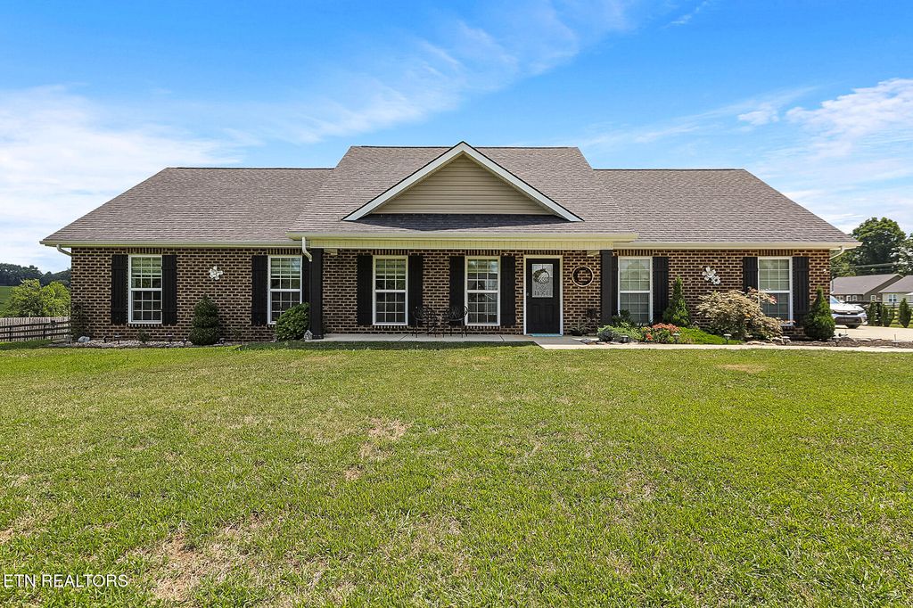 Photo of 437 Covenant Way, Seymour, TN 37865 (MLS # 1310814)