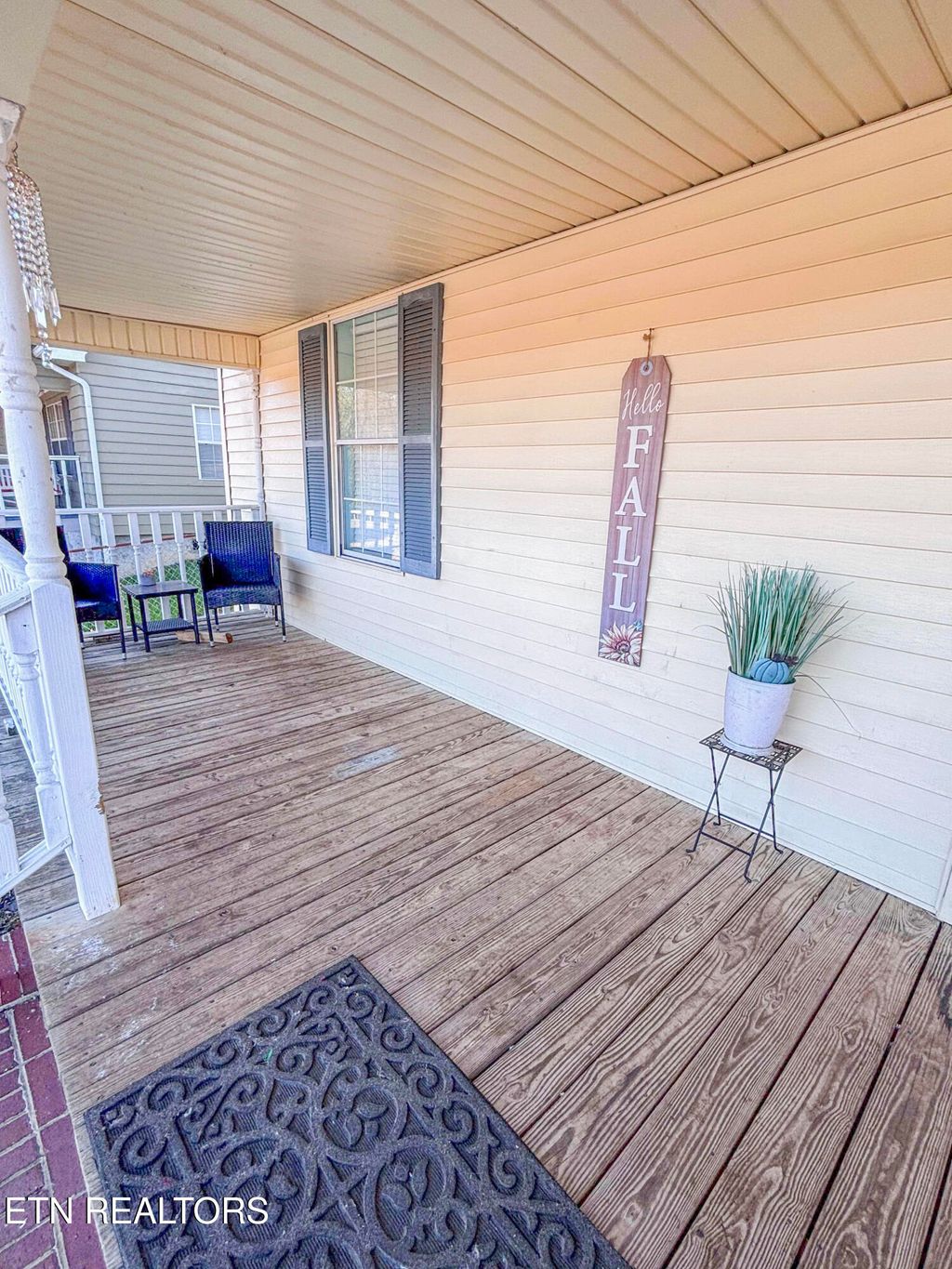 Photo of 604 Kingston St, Lenoir City, TN 37771 (MLS # 1330880)