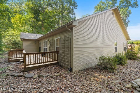 Tiny photo for 363 Cheestana Way, Loudon, TN 37774 (MLS # 1355805)