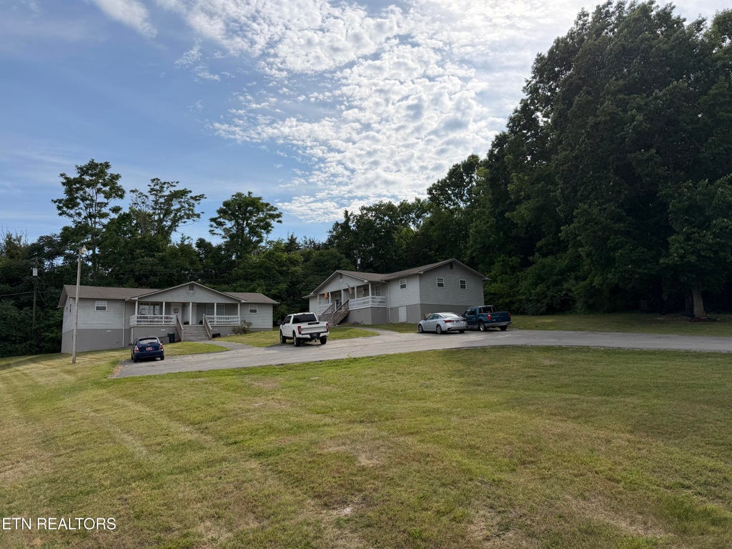 Photo of 444 Indian River Boat Dock Rd, Jacksboro, TN 37757 (MLS # 1341491)