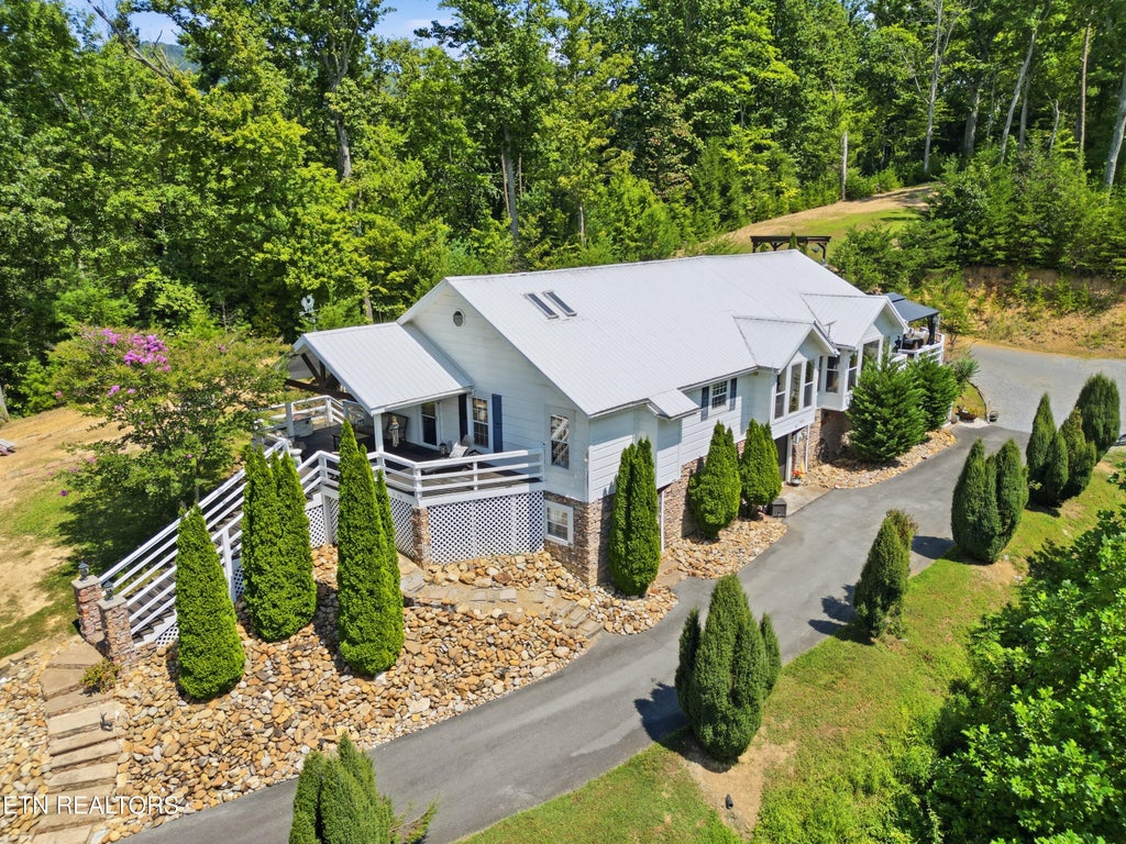 Photo of 3458 Obes Way, Sevierville, TN 37862 (MLS # 1356864)