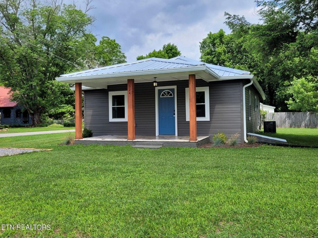 Photo of 324 Bill St, Rockford, TN 37853 (MLS # 1276560)