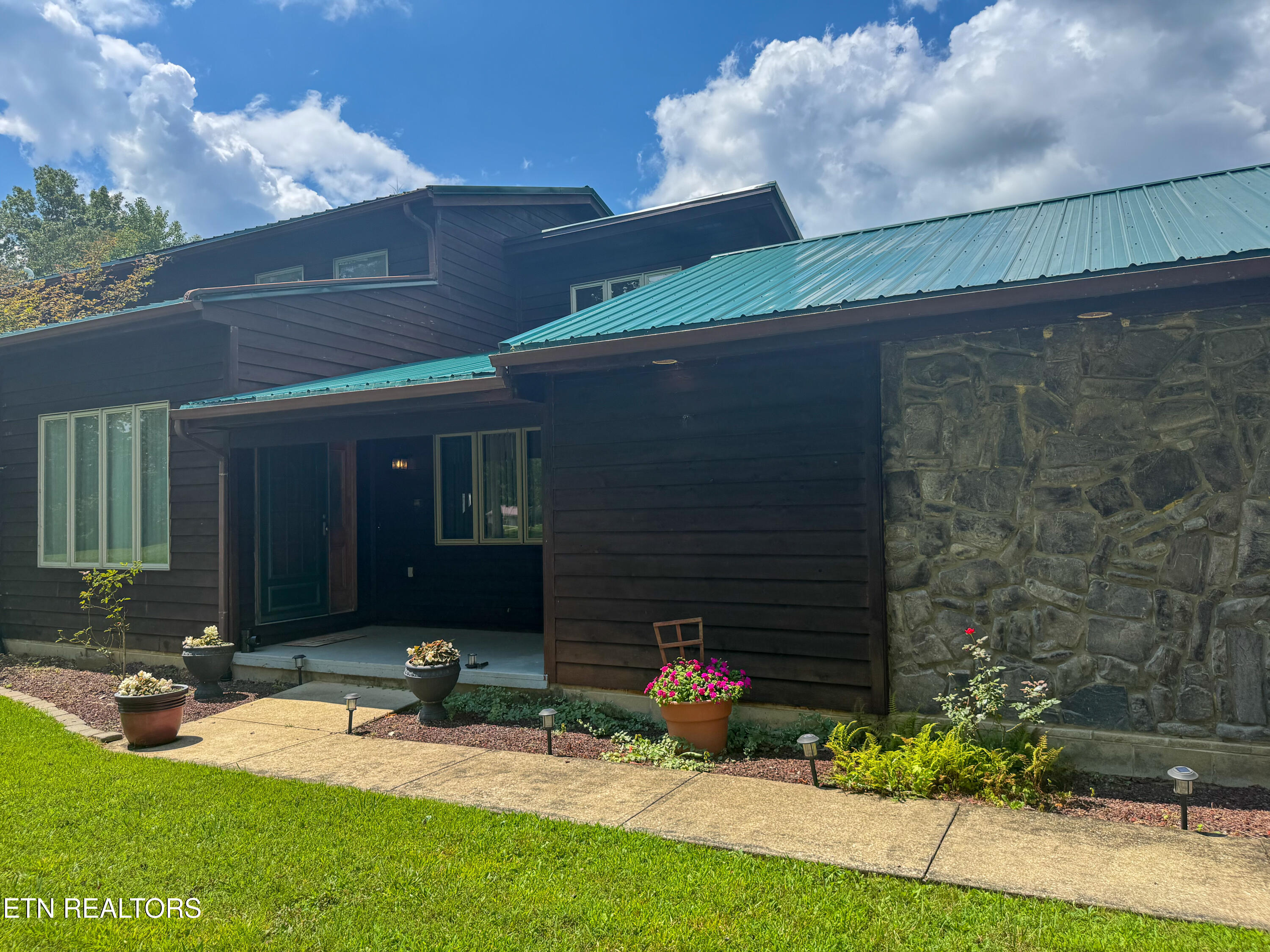 2539 Annadell Rd