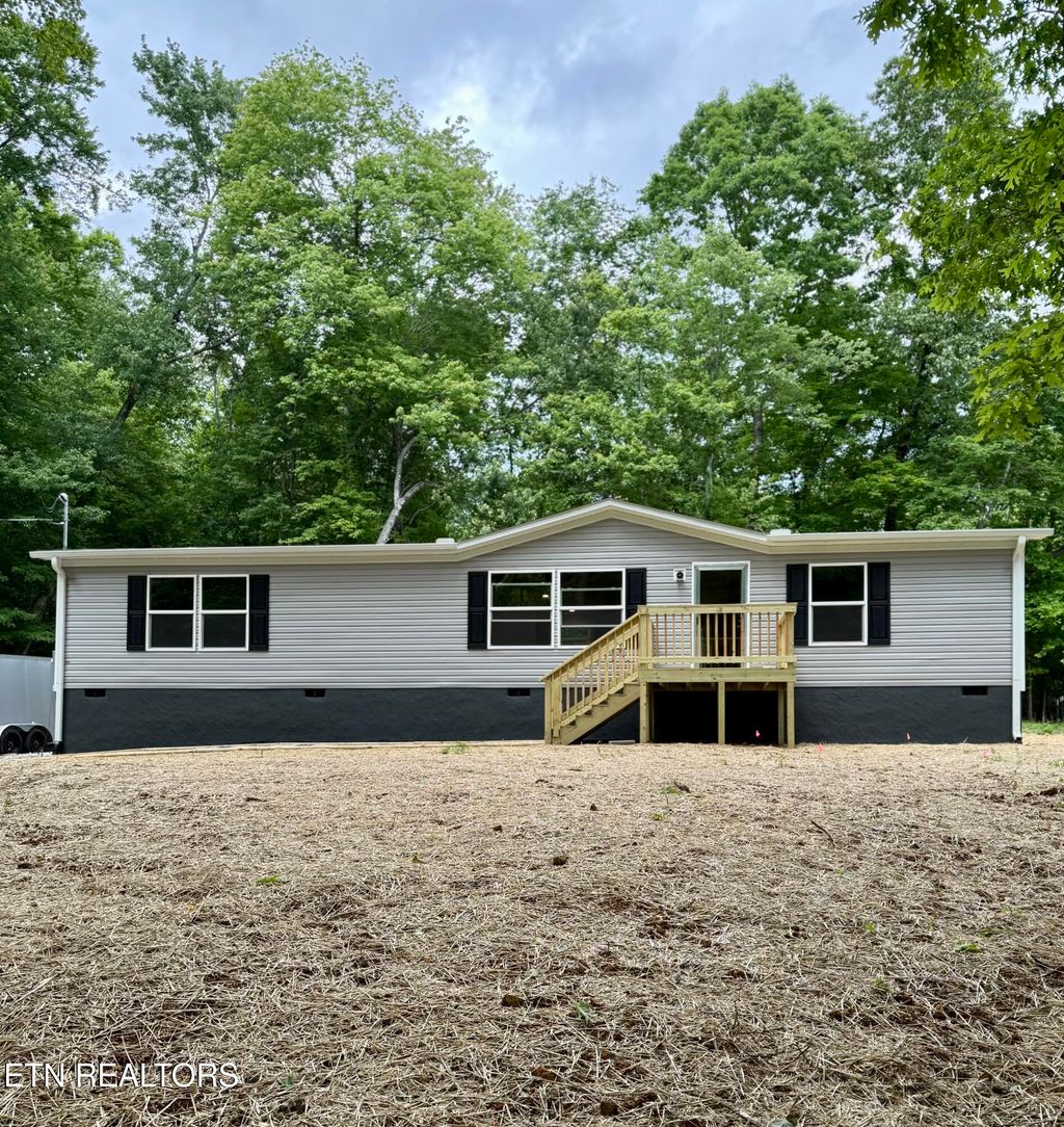 Photo of 207 Shady Shore Lane, Kingston, TN 37763 (MLS # 1299937)
