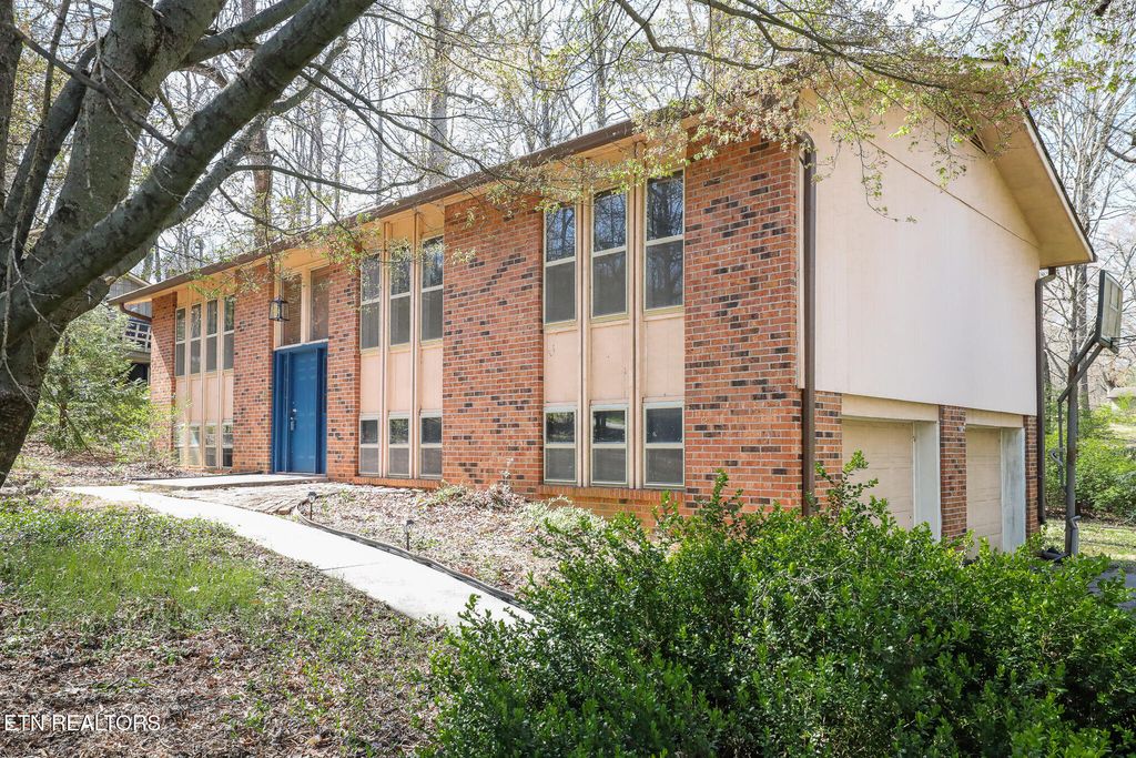 Photo of 809 Oliver Ave, Seymour, TN 37865 (MLS # 1295113)