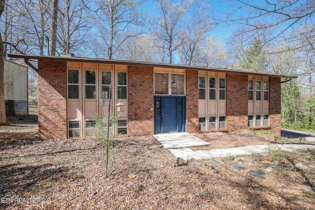 Photo of 809 Oliver Ave, Seymour, TN 37865 (MLS # 1295113)