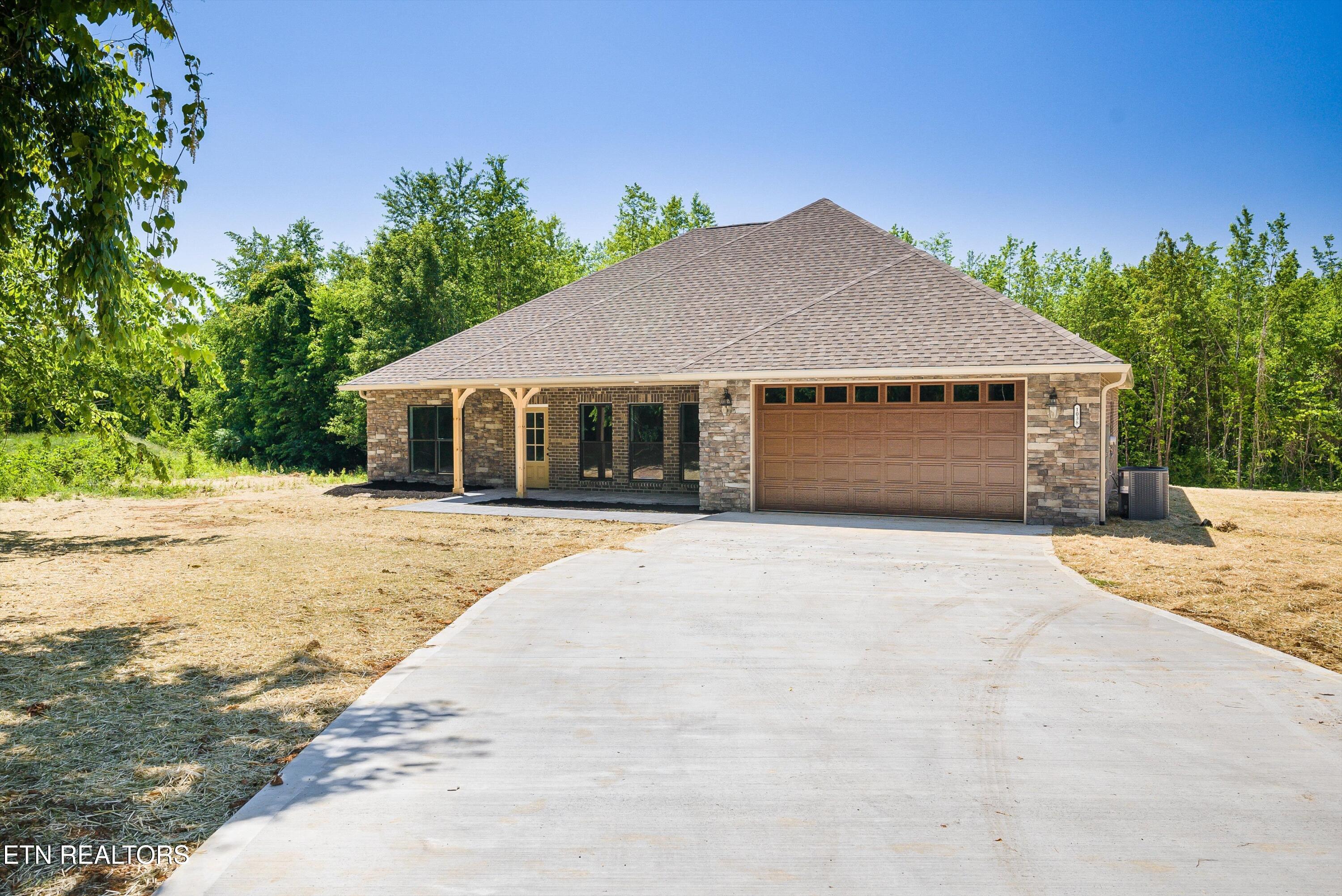 1038 S Linden Drive