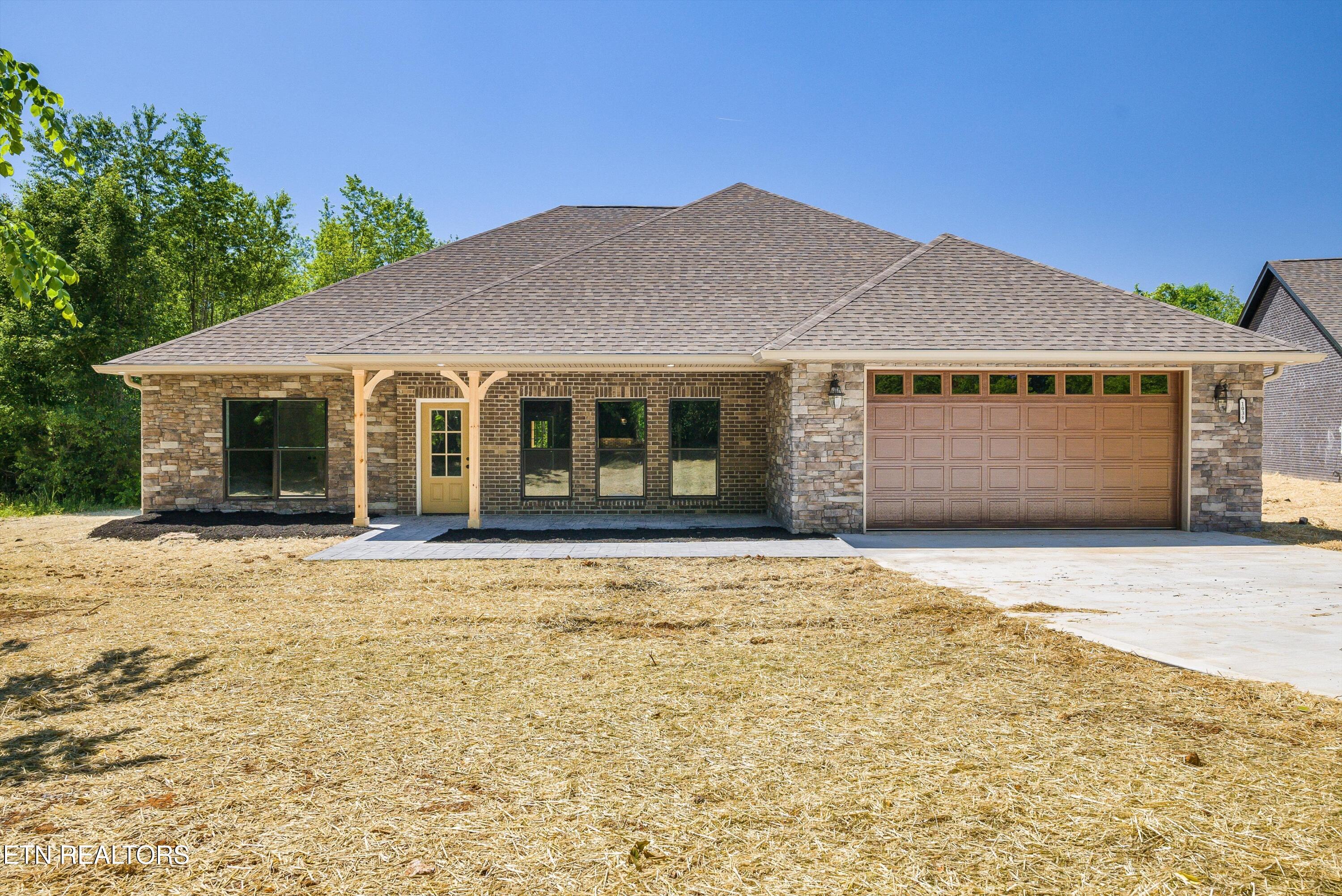 1038 S Linden Drive
