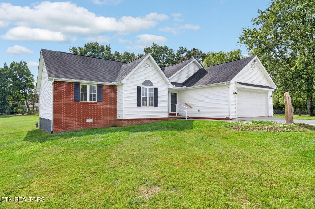 Photo of 57 Clover Lane, Crossville, TN 38555 (MLS # 1359312)