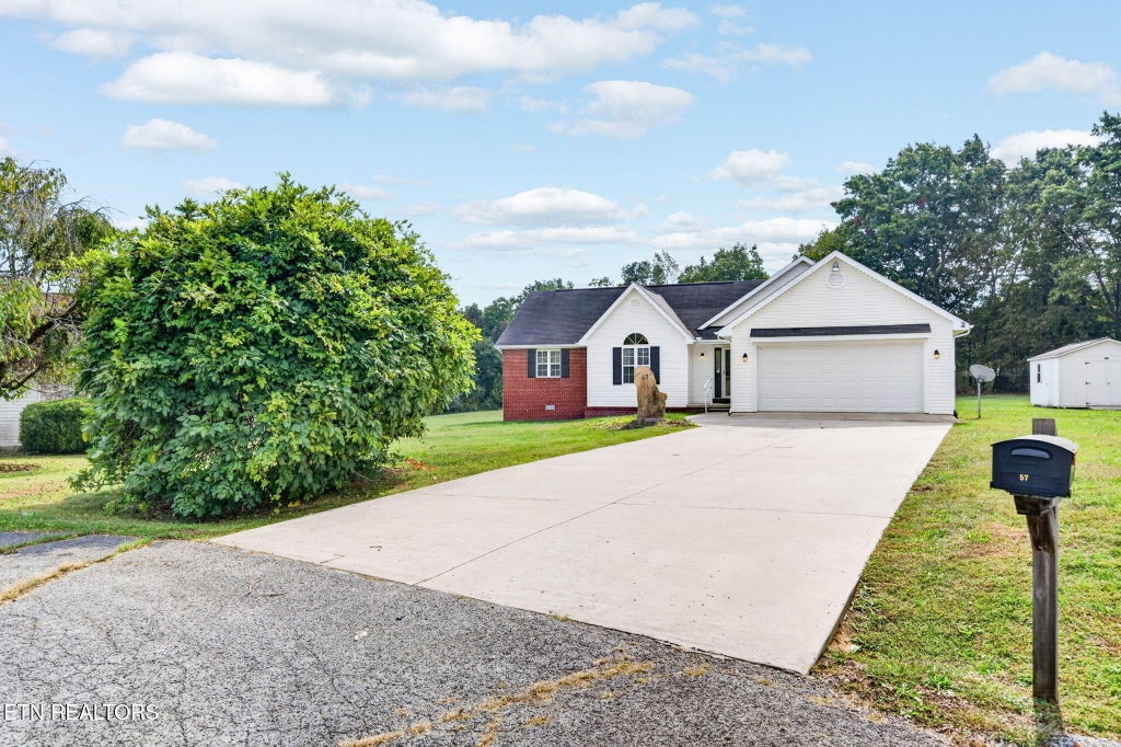 Photo of 57 Clover Lane, Crossville, TN 38555 (MLS # 1359312)