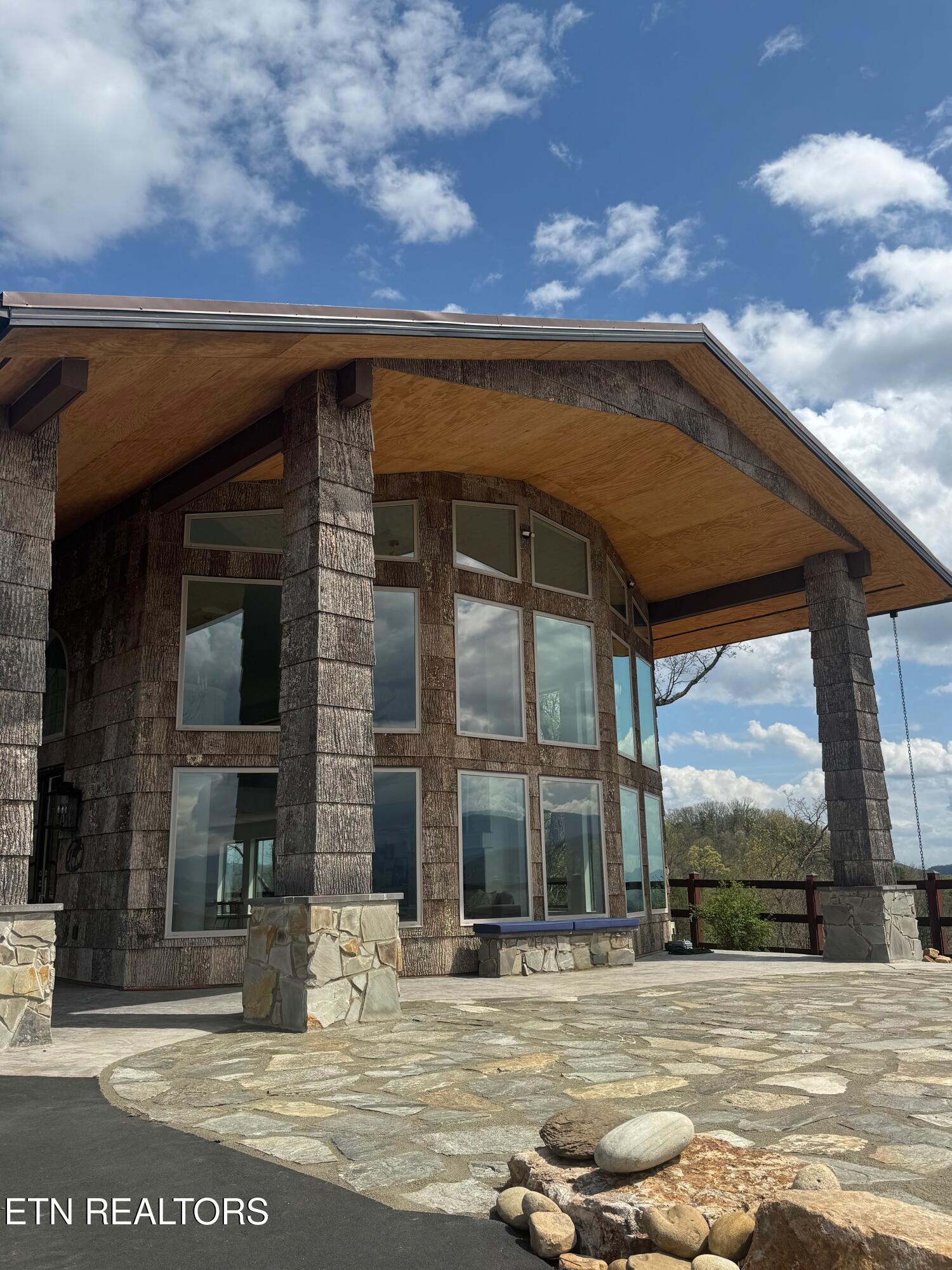 3661 Richardson Cove Rd